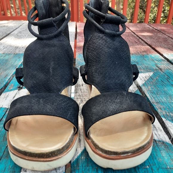 Maurices Platform Wedge Sandals Womens Size 10 Black Mercari - Picture 5 of 11